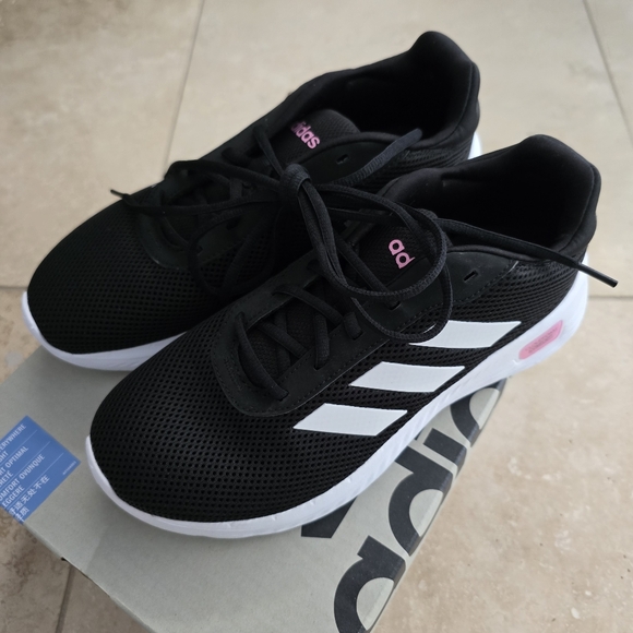 Adidas Black and White Sneakers with Pink Accents SZ 7.5 - Picture 1 of 4
